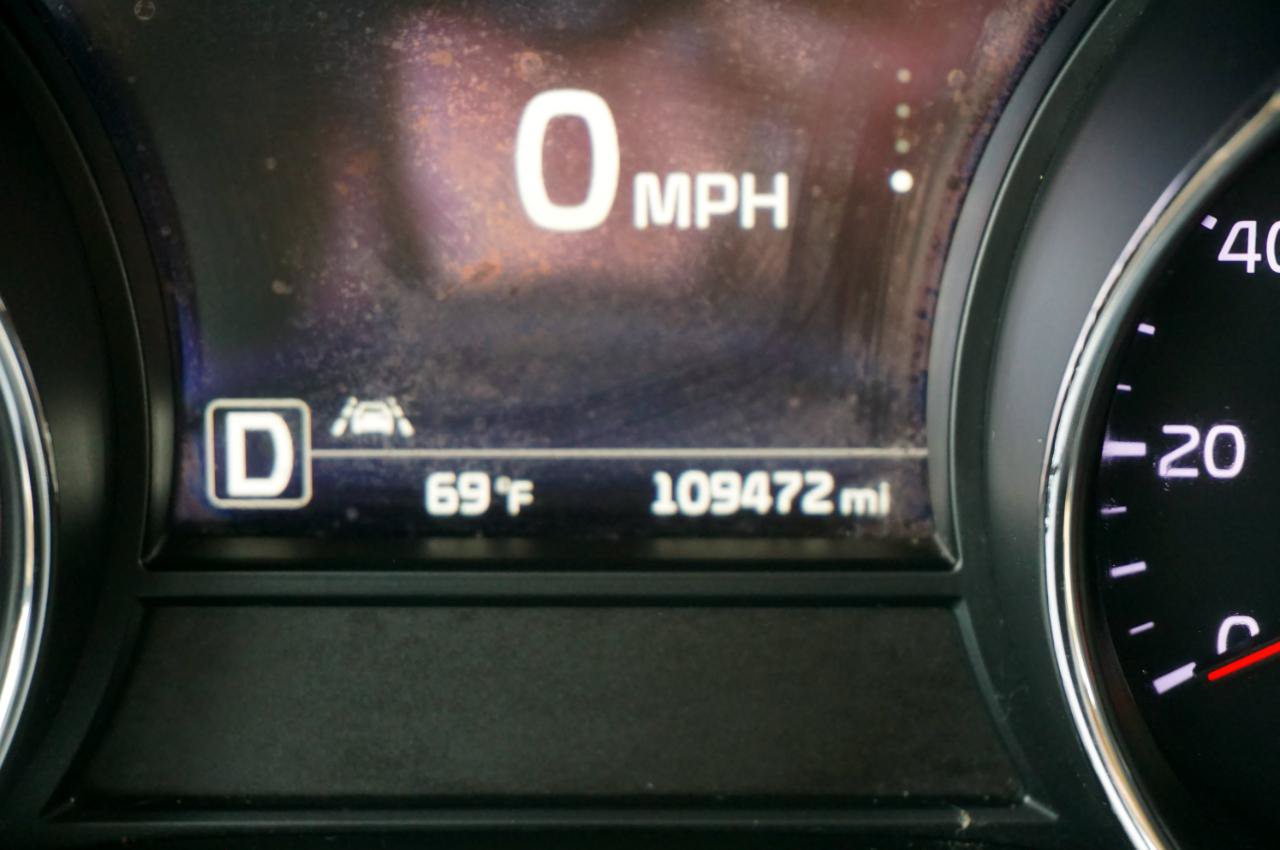 Used 2017 Kia Sedona EX FWD image 16
