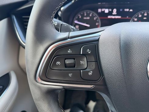 Used 2022 Buick Envision Essence w/ Technology Package I AWD/4WD image 19