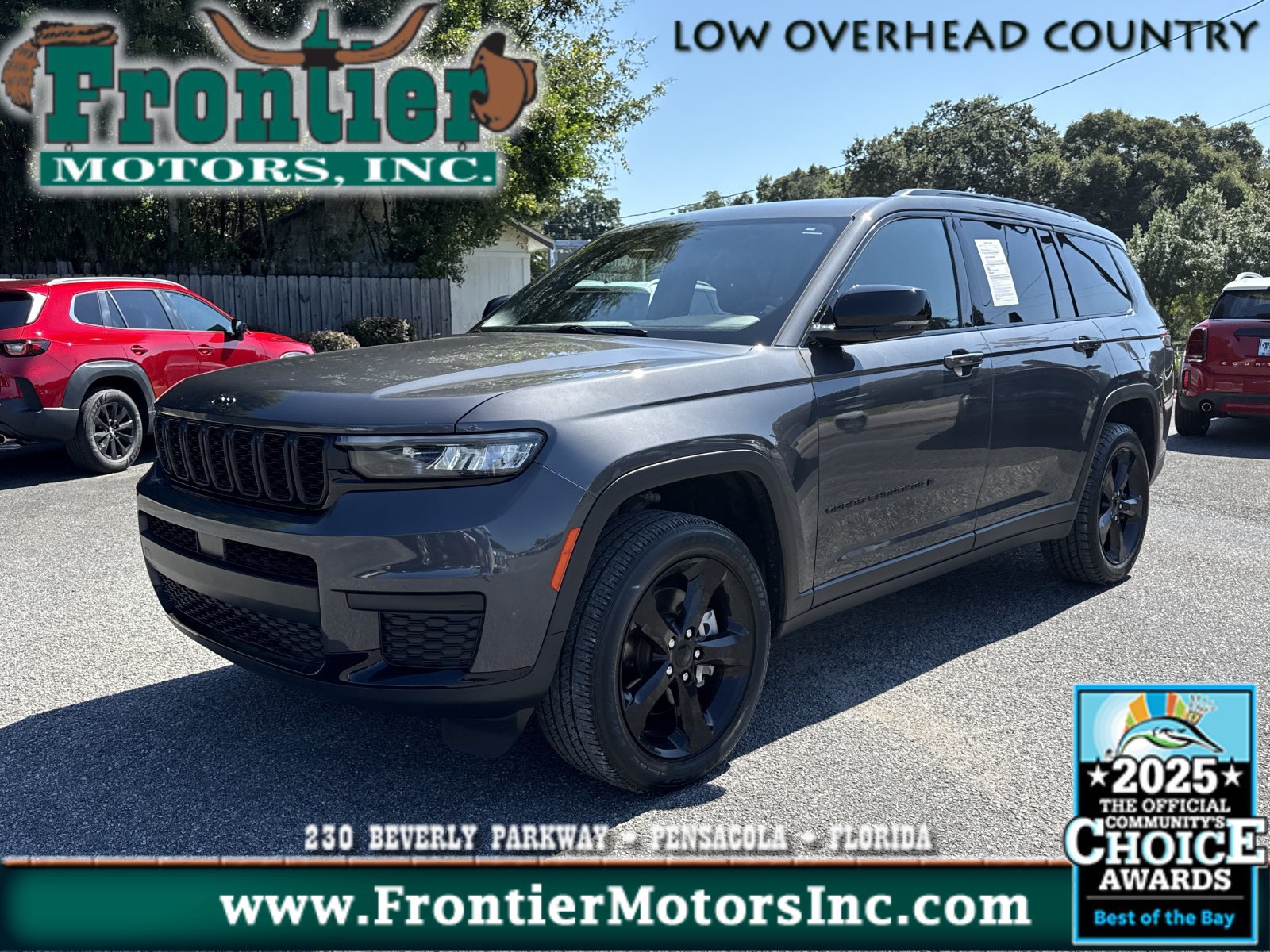 Used 2024 Jeep Grand Cherokee L Laredo AWD/4WD image 1