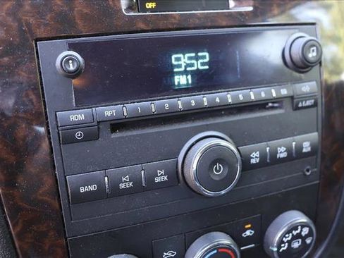 Used 2014 Chevrolet Impala Limited LS FWD image 14