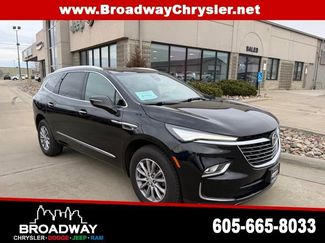 Used 2024 Buick Enclave Premium video 1
