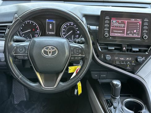 Used 2023 Toyota Camry SE FWD image 16