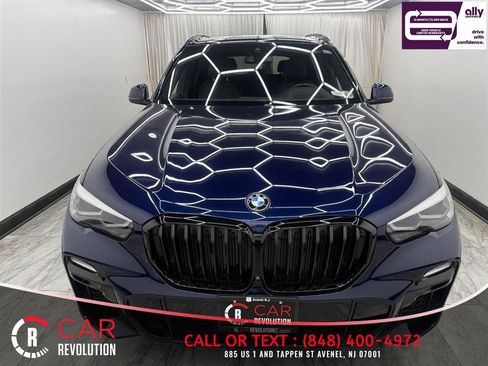 Used 2021 BMW X5 M50i w/ Premium Package AWD/4WD image 2