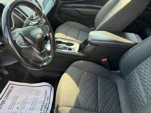 Used 2020 Chevrolet Equinox LT w/ Driver Convenience Package FWD image 11