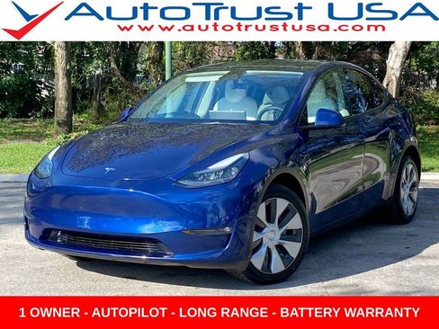 Used 2023 Tesla Model Y Long Range image 1