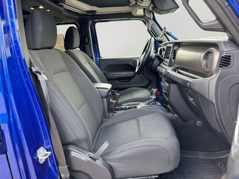 Used 2020 Jeep Wrangler Unlimited Sport image 12