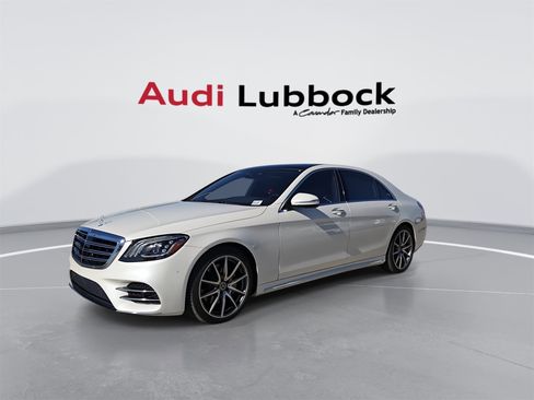 Used 2020 Mercedes-Benz S 560 Sedan image 4