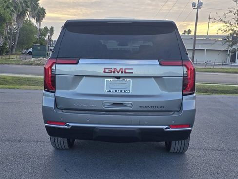 New 2026 GMC Yukon XL Elevation image 6