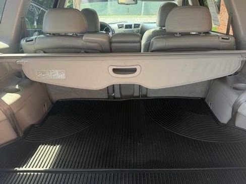 Used 2012 Toyota Highlander SE w/ Tow Pkg AWD/4WD image 16