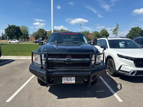 Used 2007 Chevrolet Silverado 3500 LT AWD/4WD image 2