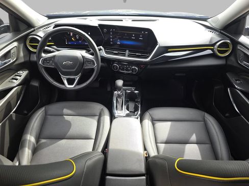 Certified 2024 Chevrolet Trax ACTIV w/ Sunroof Package FWD image 11