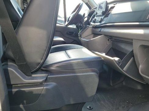Used 2024 Ford Transit 250 148 High Roof Extended RWD image 5