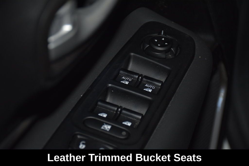 Used 2023 Jeep Renegade Limited w/ Sun/Sound Group AWD/4WD image 26