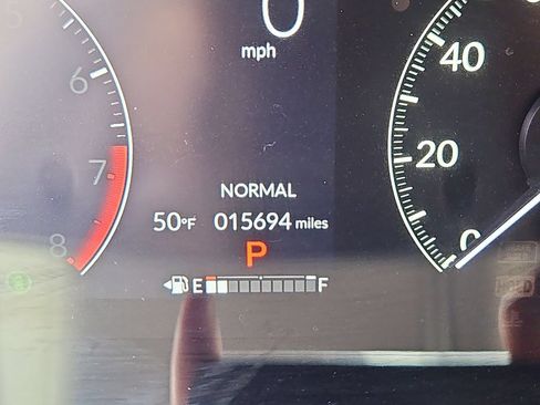 Used 2024 Honda HR-V LX image 13