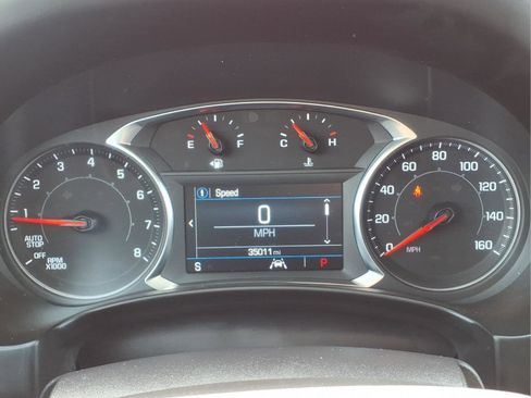 Used 2024 GMC Terrain SLE FWD image 14
