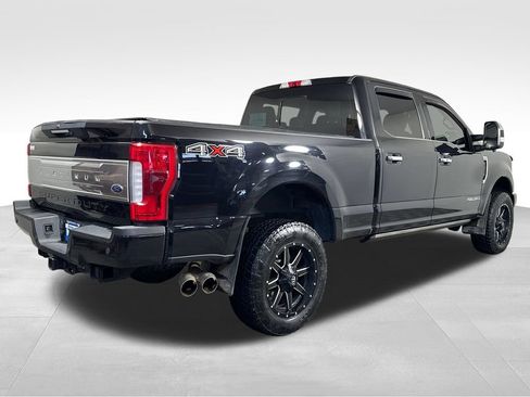 Used 2019 Ford F250 Platinum AWD/4WD image 12
