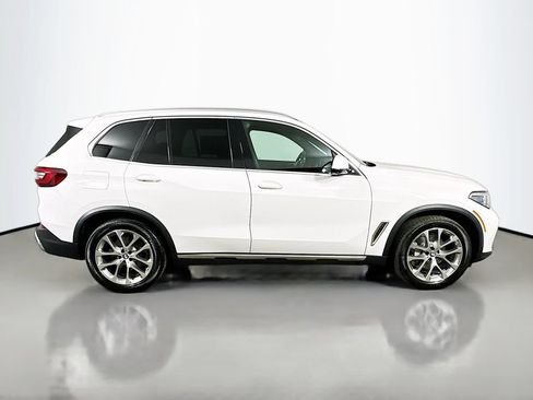 Used 2022 BMW X5 xDrive40i w/ Executive Package AWD/4WD image 7