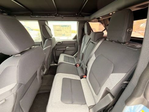New 2025 Ford Bronco 4-Door AWD/4WD image 9