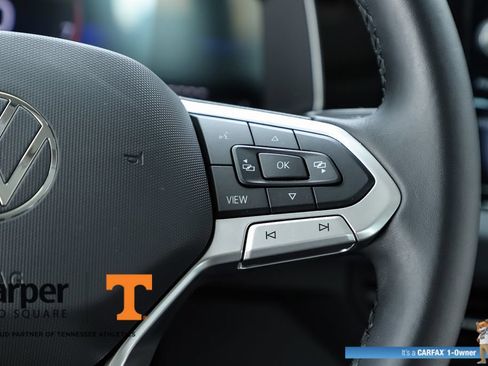 Used 2025 Volkswagen Jetta SE w/ Sunroof Package FWD image 58