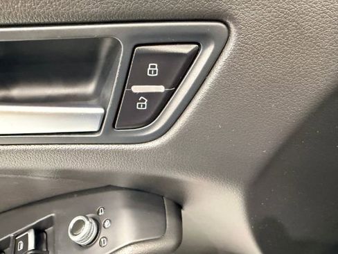 Used 2017 Audi Q5 2.0T Premium AWD/4WD image 33