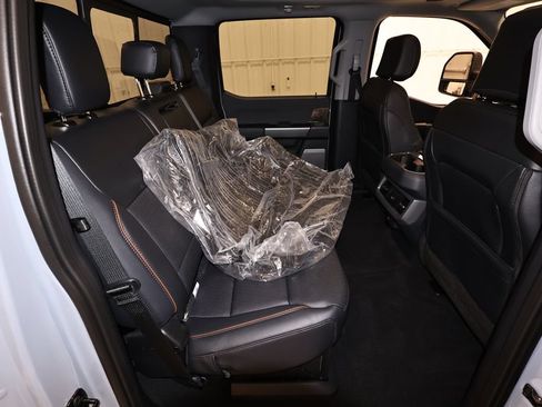 New 2026 Ford F250 Lariat w/ Tremor Off-Road Package AWD/4WD image 16