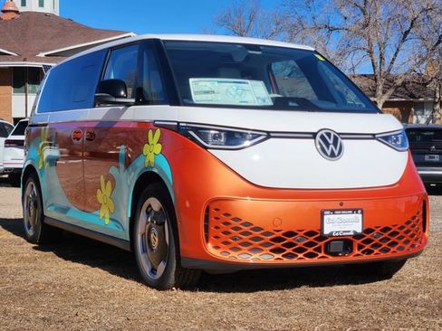 New 2025 Volkswagen ID. Buzz Pro S Plus image 3