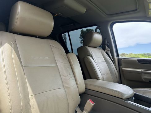 Used 2013 Nissan Armada Platinum image 20