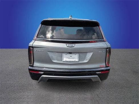 New 2026 Cadillac Vistiq Sport w/ LPO, Floor Liner Package image 4
