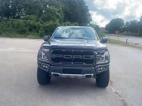 Used 2019 Ford F150 Raptor w/ Equipment Group 802A Luxury AWD/4WD image 2