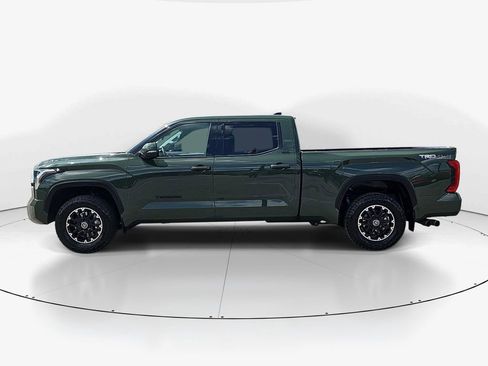 Used 2022 Toyota Tundra SR5 w/ TRD Off-Road Premium Package image 9