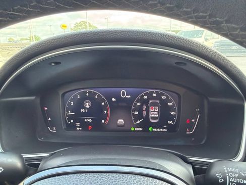 Used 2024 Honda Civic Touring image 28
