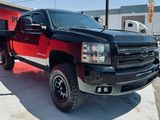 Used 2009 Chevrolet Silverado 2500 LT image 2