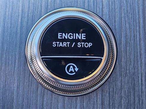 New 2026 Mercedes-Benz GLC 300 4MATIC image 23