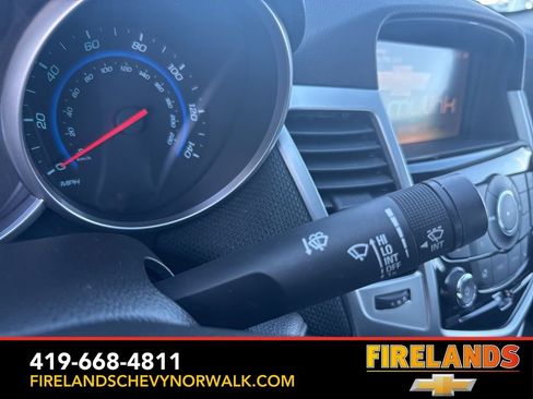Certified 2015 Chevrolet Cruze LT image 11