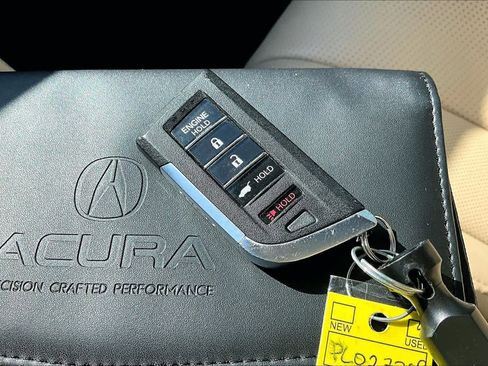 Used 2023 Acura MDX SH-AWD w/ Advance Package image 15