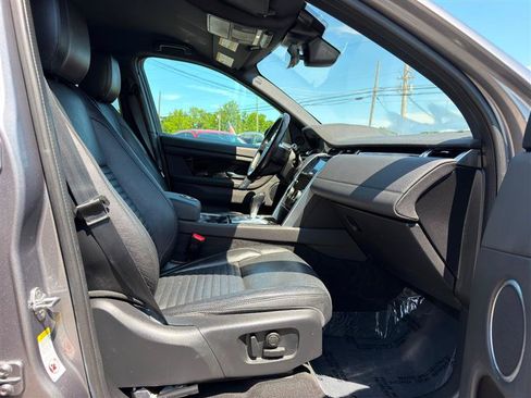 Used 2020 Land Rover Discovery Sport AWD/4WD image 26