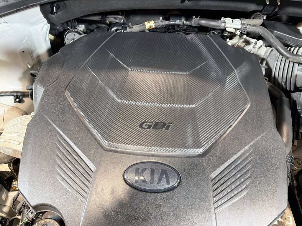 Used 2020 Kia Sorento AWD V6 image 24