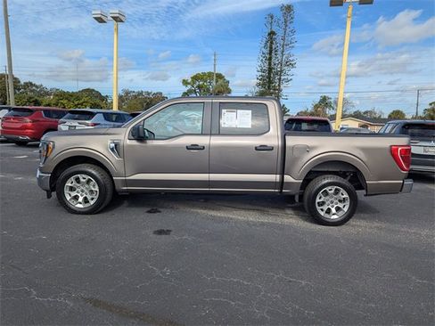 Used 2023 Ford F150 XLT image 5