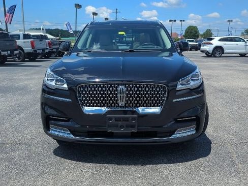 Used 2020 Lincoln Aviator Reserve w/ Equipment Group 202A AWD/4WD image 4