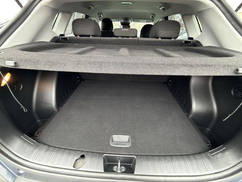 Certified 2025 Hyundai Kona SEL image 24