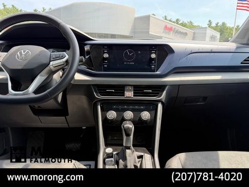 Used 2023 Volkswagen Taos SE w/ Panoramic Sunroof Package AWD/4WD image 34