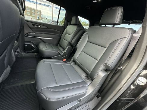 New 2025 Chevrolet Traverse LT w/ Enhanced Driving Package image 25