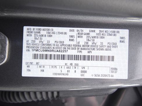 Used 2024 Ford Escape ST-Line w/ Tech Pack #1 AWD/4WD image 29