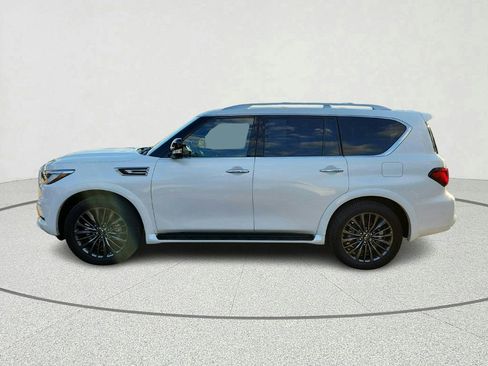 Used 2024 INFINITI QX80 Sensory image 8