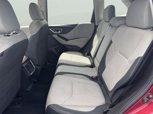 Used 2019 Subaru Forester Premium w/ All-Weather Package AWD/4WD image 19