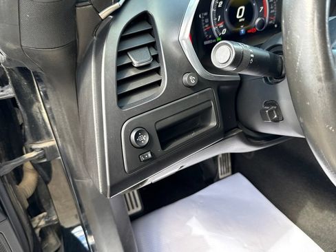 Used 2016 Chevrolet Corvette Stingray Coupe RWD image 26