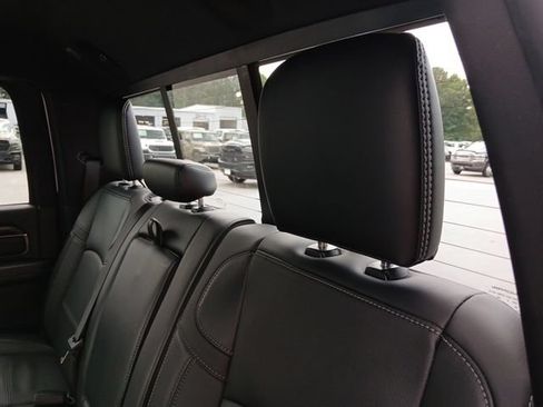 Used 2026 RAM 2500 4x4 Crew Cab image 19