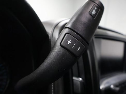 Used 2018 Chevrolet Silverado 1500 LTZ Z71 w/ Centennial Edition image 40