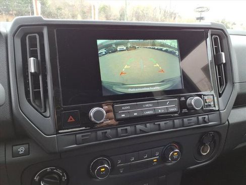 New 2026 Nissan Frontier S image 9