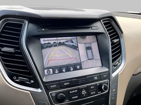 Used 2018 Hyundai Santa Fe Sport w/ 2.4L Tech Package 04 FWD image 27